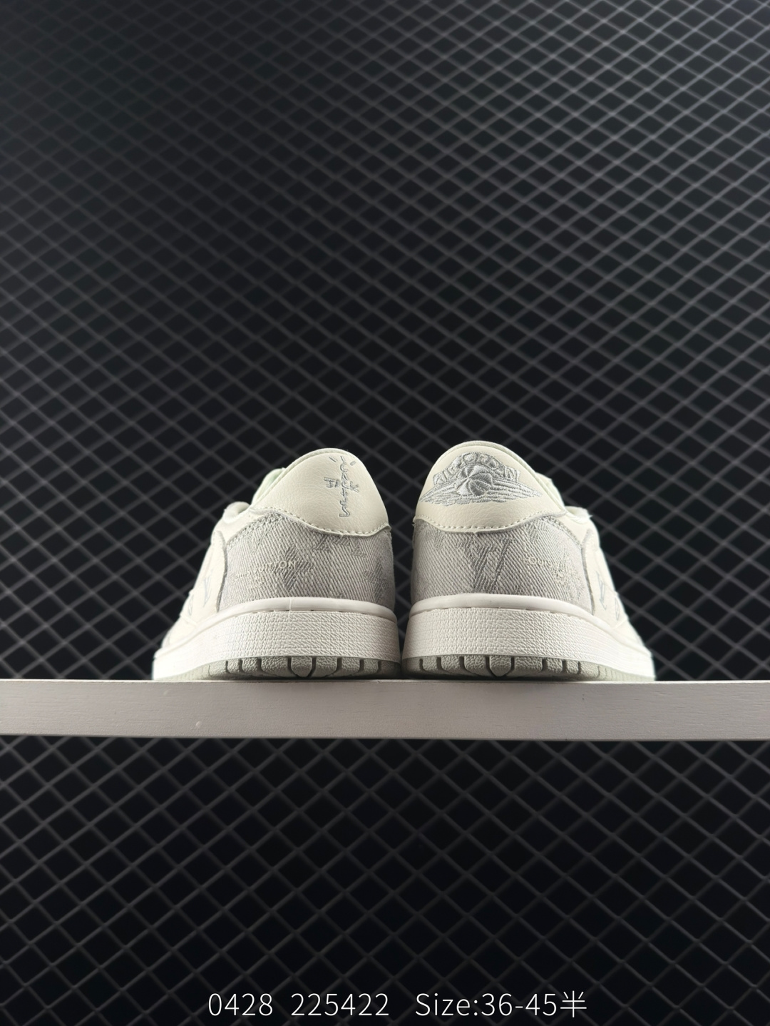 Travis Scott x Air Jordan 1 ” Reverse Mocha “